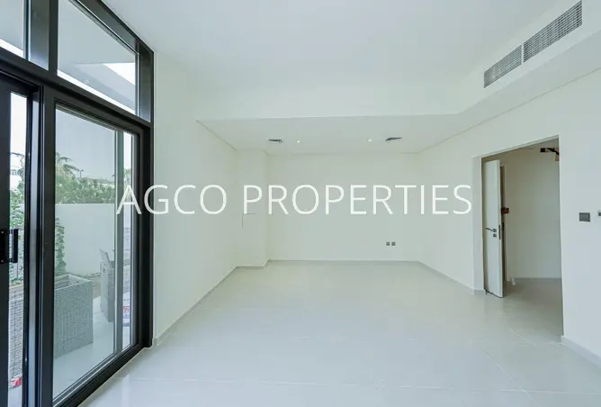 156023177 - Property Image 2