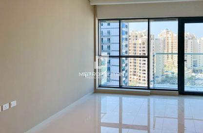 Apartment - Studio - 1 Bathroom for sale in Seven Palm - Palm Jumeirah - Dubai