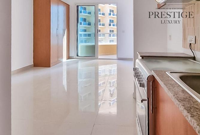 77790038 - Property Image 2