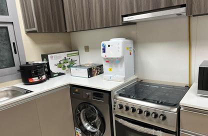 Apartment - 2 Bedrooms - 3 Bathrooms for sale in Gulfa Towers - Al Rashidiya 1 - Al Rashidiya - Ajman