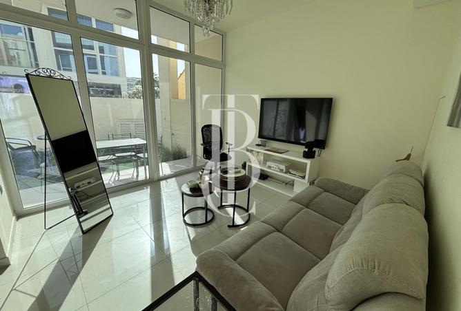 98704999 - Property Main Image