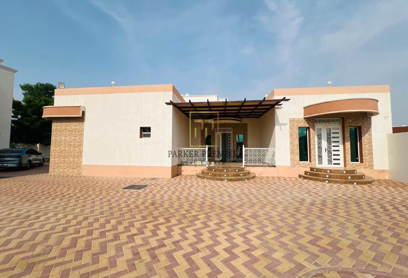 Furnished 5BR Villa w Maids Rooms | Standalone photo 4