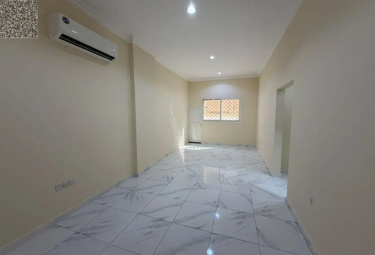 164598065 - Property Main Image