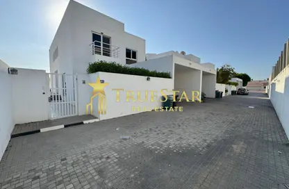 Villa - 5 Bedrooms - 6 Bathrooms for rent in Al Safa 2 Villas - Al Safa 2 - Al Safa - Dubai