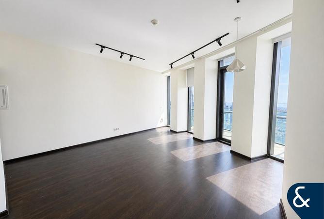 82373607 - Property Image 3