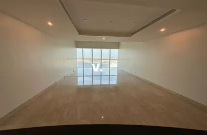 Apartment - 1 Bedroom - 2 Bathrooms for rent in Sama Tower - Sheikh Zayed Road - Dubai