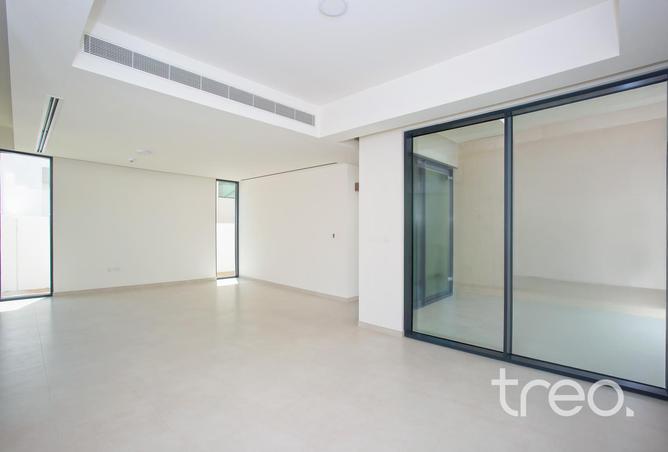 83250621 - Property Image 3