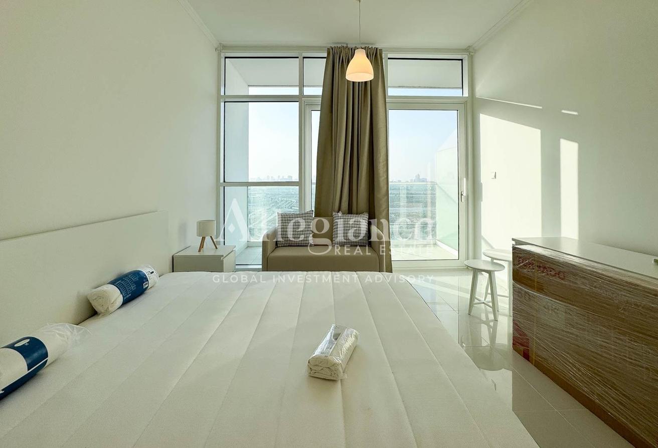 Golf View Studio | High Floor | Ready to Move-In photo 5