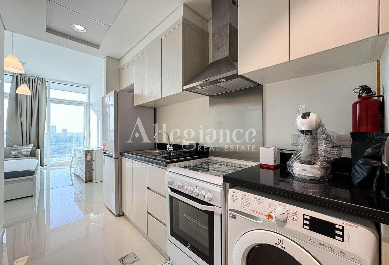 Golf View Studio | High Floor | Ready to Move-In photo 8