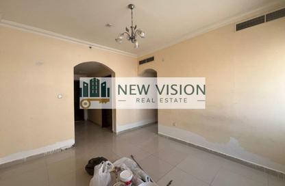 Apartment - 1 Bedroom - 2 Bathrooms for rent in Al Qulaya'ah - Al Sharq - Sharjah
