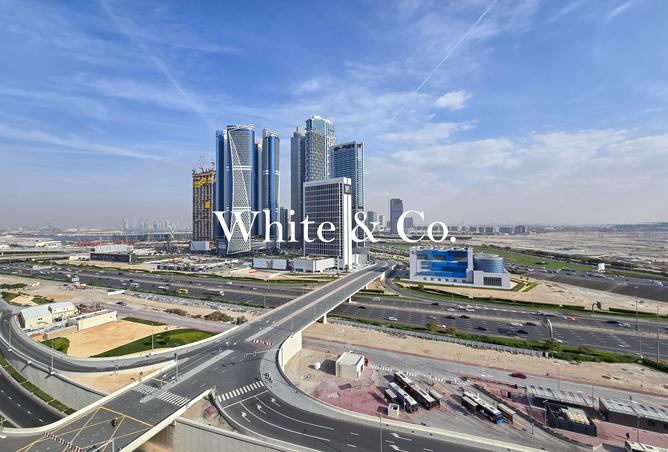 One bed | large space | City Views