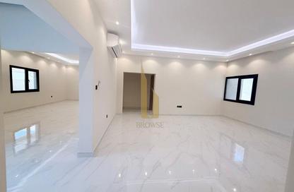 Villa - 3 Bedrooms - 3 Bathrooms for rent in Jumeirah 2 Villas - Jumeirah 2 - Jumeirah - Dubai