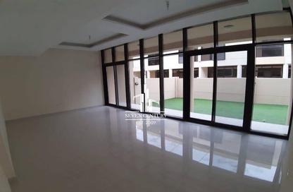 Townhouse - 3 Bedrooms - 4 Bathrooms for rent in Rockwood - Damac Hills - Dubai Townhouse - 3 Bedrooms - 4 Bathrooms for rent in Rockwood - Damac Hills - Dubai