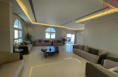 Villa - Studio - 7 Bathrooms for rent in Al Quoz 1 - Al Quoz - Dubai