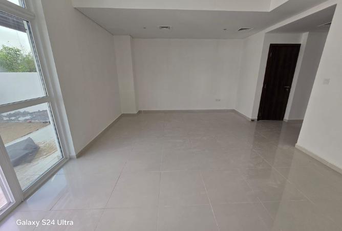 137008597 - Property Image 3