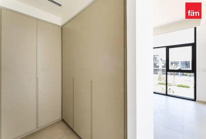 94020194 - Property Image 3