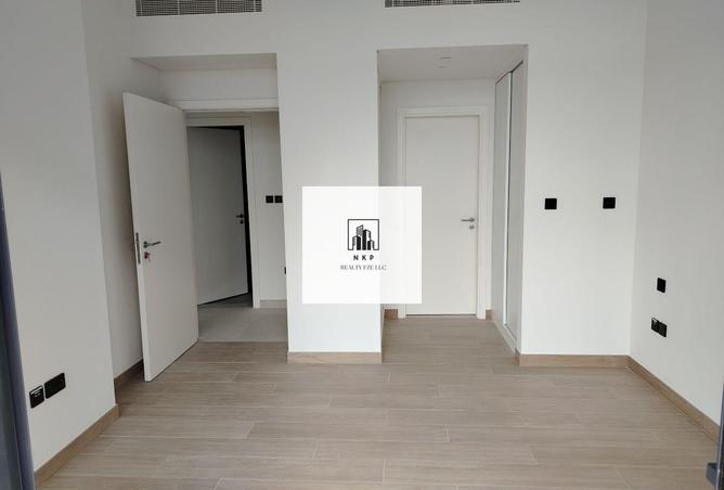 87049584 - Property Image 3