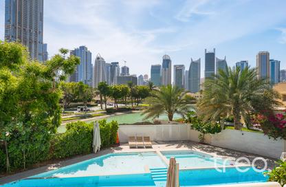 Villa - 6 Bedrooms - 6 Bathrooms for sale in Meadows 2 - Meadows - Dubai