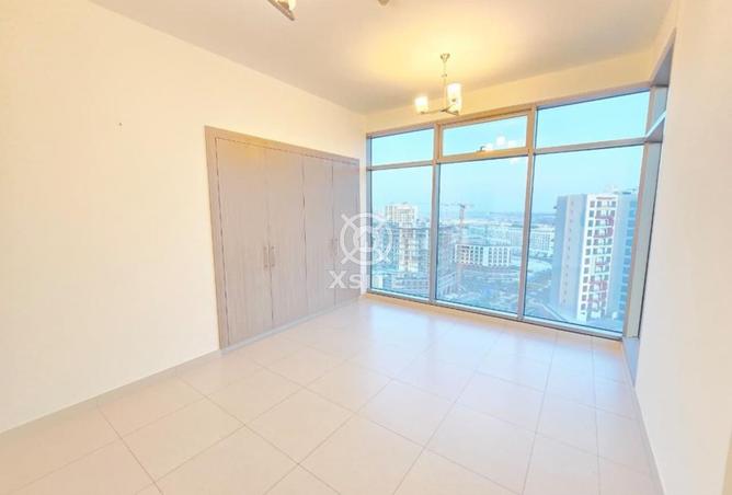 77801738 - Property Image 2