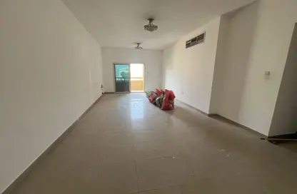 Apartment - 2 Bedrooms - 3 Bathrooms for rent in Al Majaz Tower - Al Majaz - Sharjah