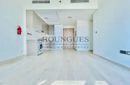 Apartment - 1 Bedroom - 1 Bathroom for sale in Azizi Riviera 31 - Azizi Riviera - Meydan One - Meydan - Dubai