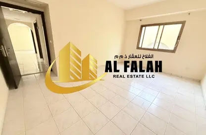 شقة - 2 غرف نوم - 2 حمامات للايجار في بناية أبو شغارة - أبو شغارة - الشارقة