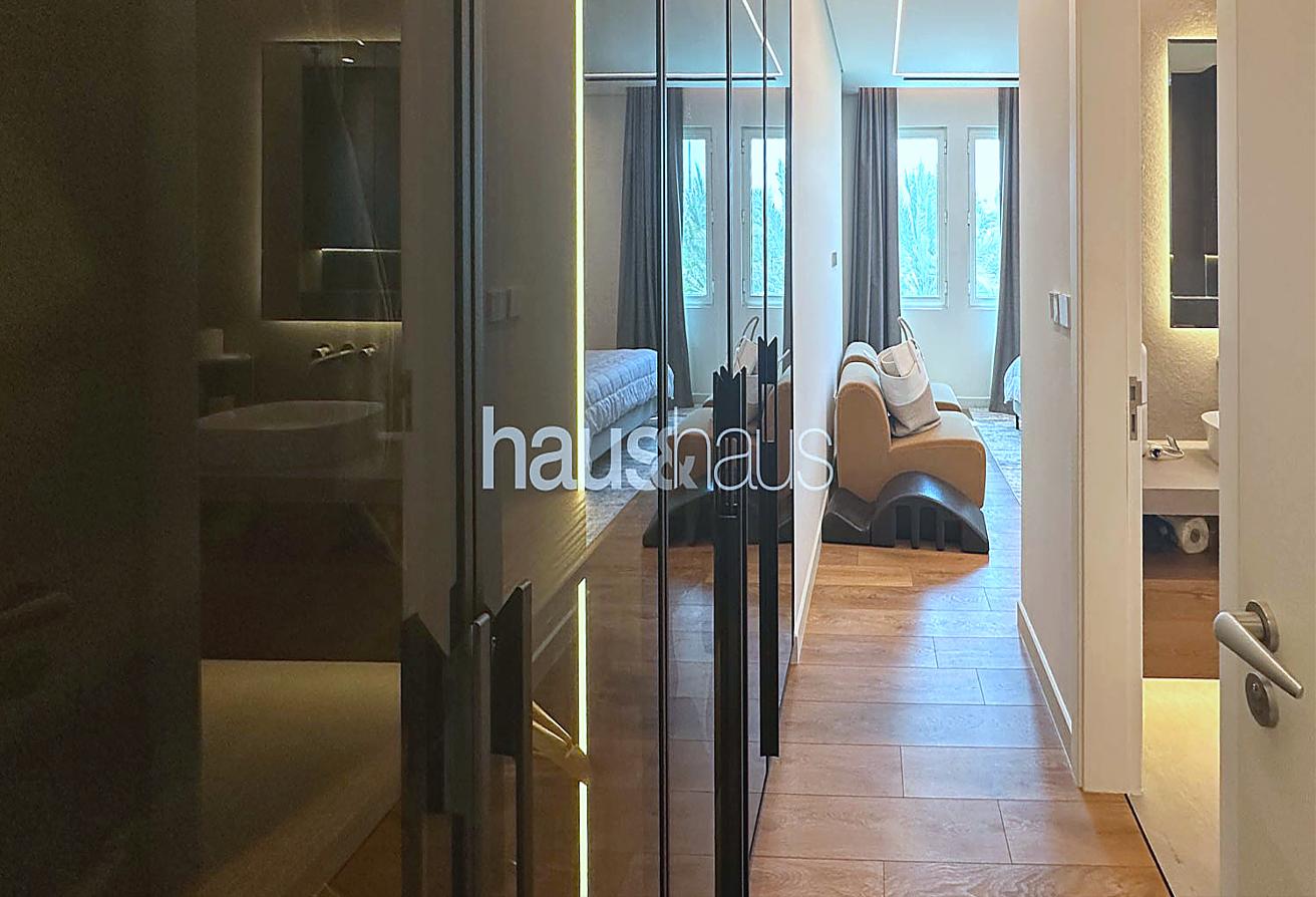 Upgraded | Custom Kitchen | Rare to market photo 11