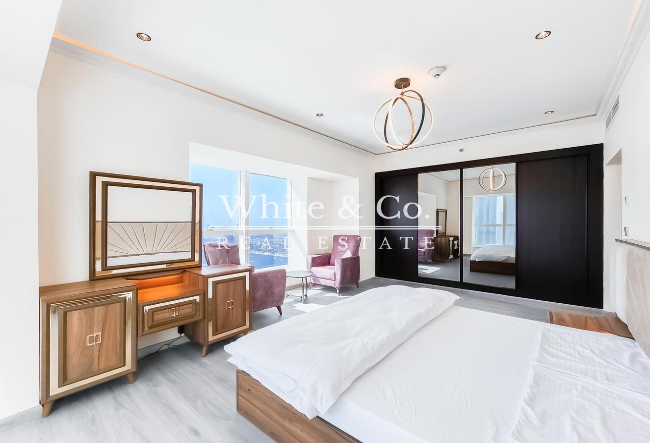 UPGRADED | LANDMARK VIEWS | HIGH FLOOR photo 9