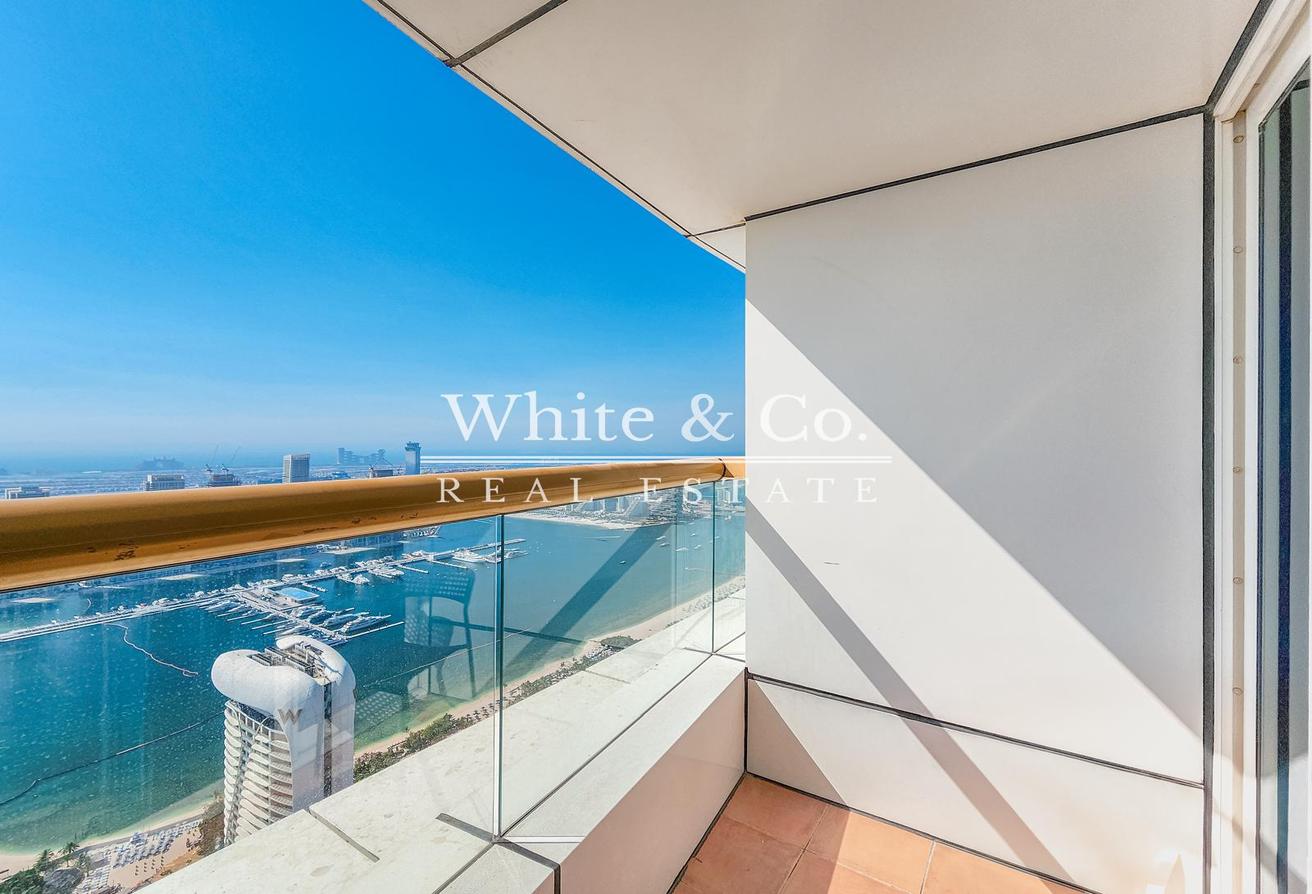 UPGRADED | LANDMARK VIEWS | HIGH FLOOR photo 11