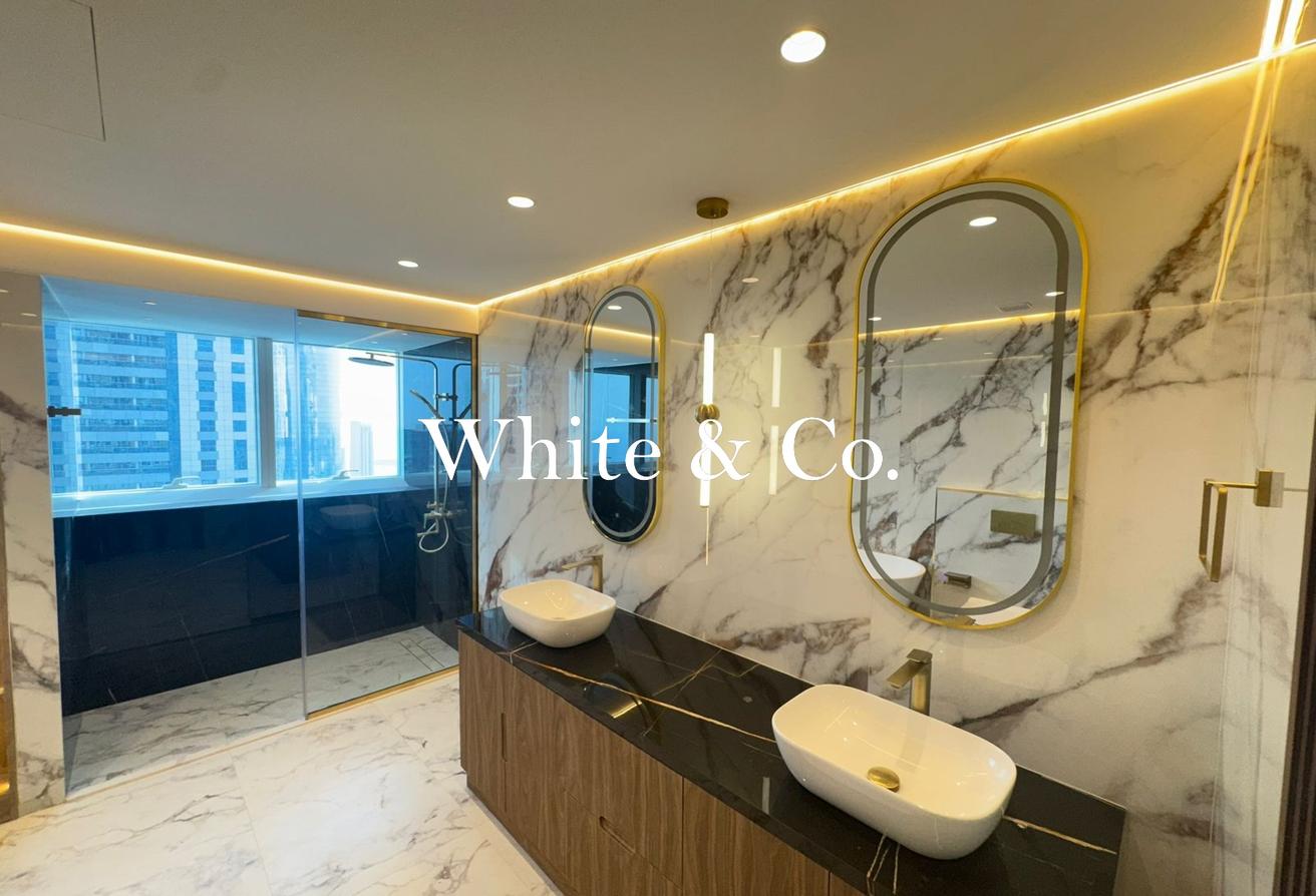UPGRADED | LANDMARK VIEWS | HIGH FLOOR photo 30