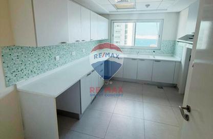 Apartment - 4 Bedrooms - 5 Bathrooms for rent in Amaya Towers - Shams Abu Dhabi - Al Reem Island - Abu Dhabi