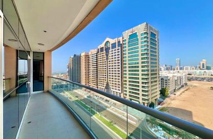 Apartment - 2 - 4 for rent in United Square - Al Khalidiya - Abu Dhabi