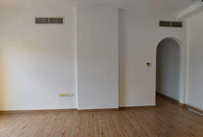 71638335 - صورة العقار 3