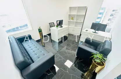 مكتب - غرفة نوم - 1 حمام للايجار في فاطمه محمد احمد بن سليمان - الرفاعة - بر دبي - دبي