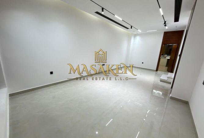 120669058 - Property Image 3