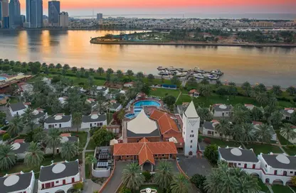 Apartment - 2 Bedrooms - 3 Bathrooms for sale in Al Majaz 1 - Al Majaz - Sharjah