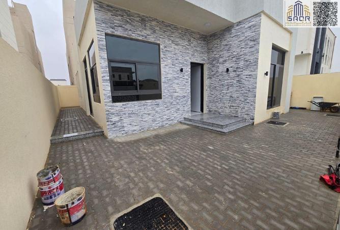 87048022 - Property Image 2