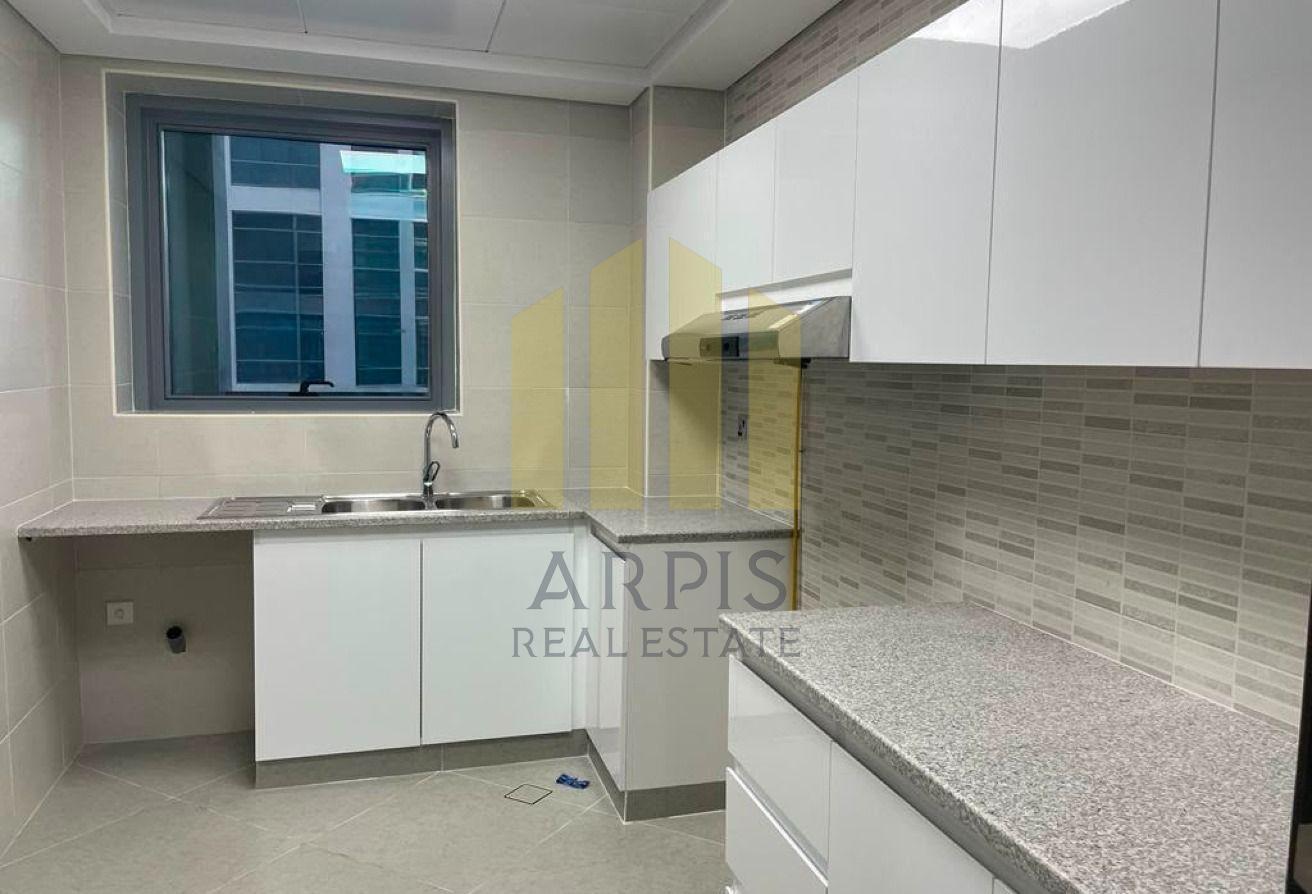 Well-Maintained | Prime Area | Near Metro photo 4