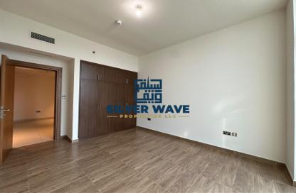 Apartment - 3 Bedrooms - 4 Bathrooms for rent in Electra Tower - Electra Street - Abu Dhabi Apartment - 3 Bedrooms - 4 Bathrooms for rent in Electra Tower - Electra Street - Abu Dhabi