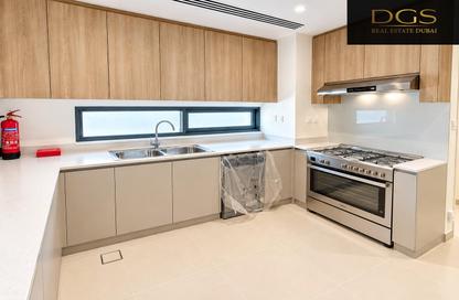 Villa - 5 - 6 for rent in The Pulse Beachfront 2 - The Pulse - Dubai South (Dubai World Central) - Dubai Villa - 5 - 6 for rent in The Pulse Beachfront 2 - The Pulse - Dubai South (Dubai World Central) - Dubai
