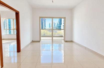 Apartment - 1 - 2 for rent in Marina View Tower B - Marina View - Dubai Marina - Dubai