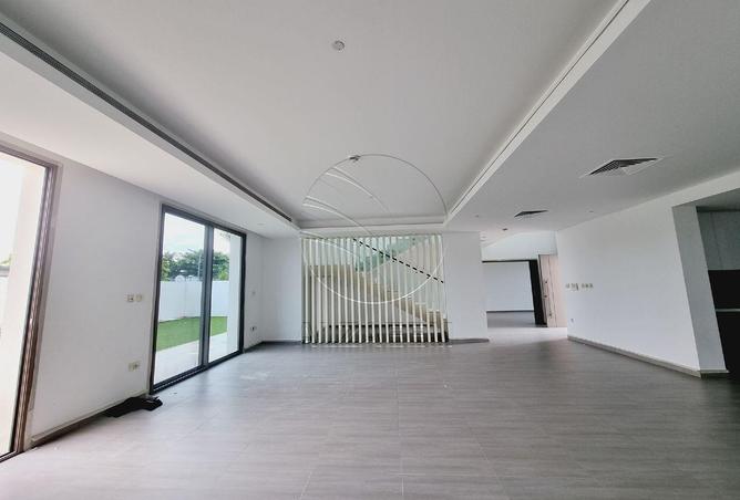 53607023 - Property Image 3