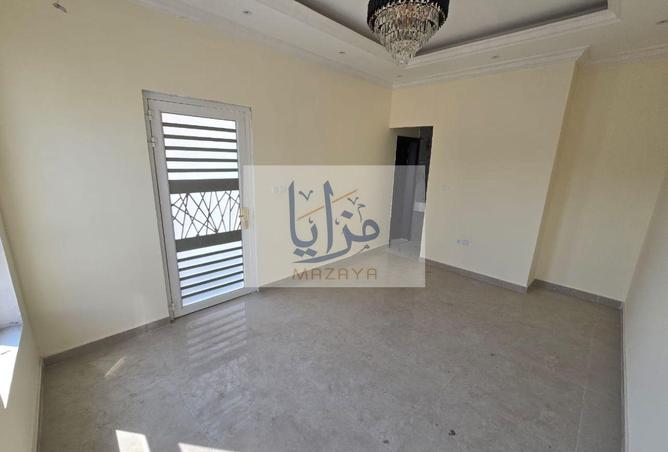 61698647 - Property Image 3