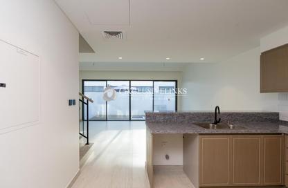 Townhouse - 4 - 3 for rent in Santorini - Damac Lagoons - Dubai