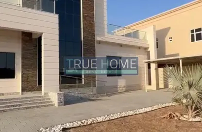 Villa - 5 Bedrooms for sale in Al Hooshi Villas - Hoshi - Al Badie - Sharjah