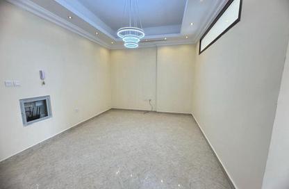Apartment - 2 Bedrooms - 2 Bathrooms for rent in Al Mowaihat 2 - Al Mowaihat - Ajman
