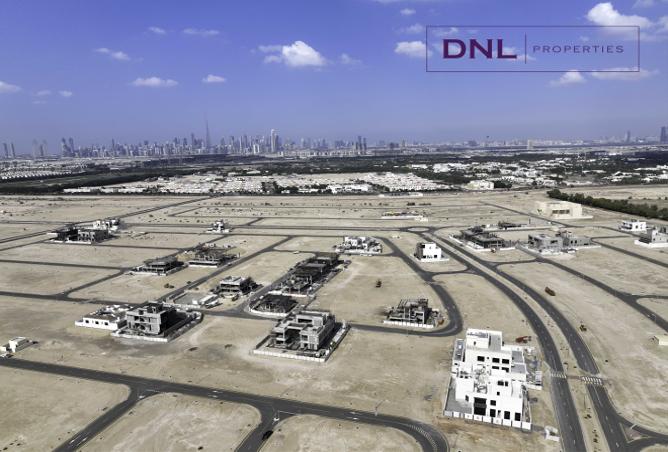 Vastu // Single Row // Great Location