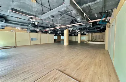 Shop - Studio - 1 Bathroom for rent in Oud Metha Building - Oud Metha - Bur Dubai - Dubai