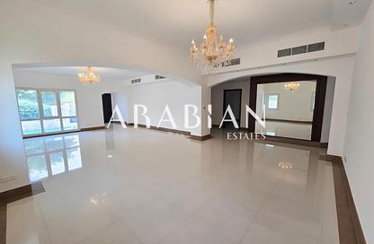 Villa - 4 Bedrooms - 4 Bathrooms for rent in Meadows 9 - Meadows - Dubai