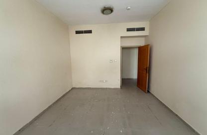 Apartment - 2 Bedrooms - 2 Bathrooms for rent in Al Khan Corniche - Al Khan - Sharjah